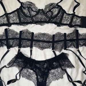 Roxannie FULL Agent Provocateur SET (Bra, Waspie, & Panties)